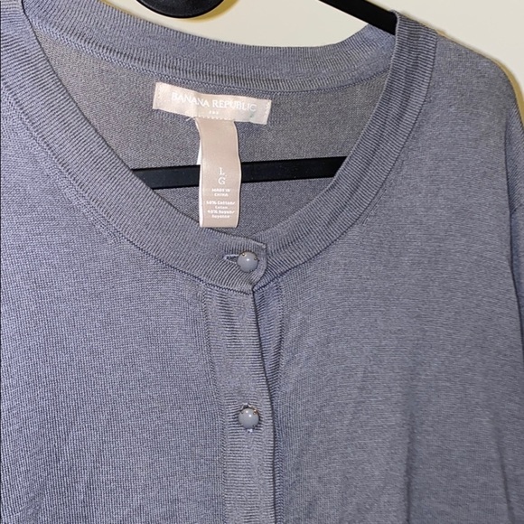 Banana republic grey  cardigan - Picture 2 of 13